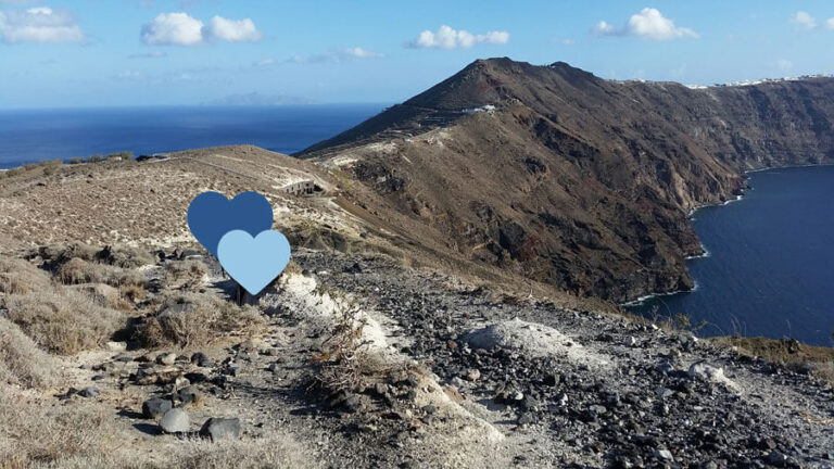 サントリーニ島ハイキングの景色